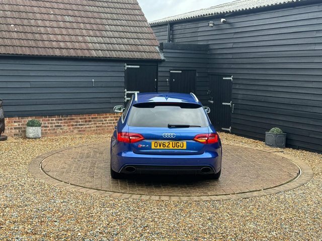 Audi RS4 Avant Fsi V8 Estate Blue