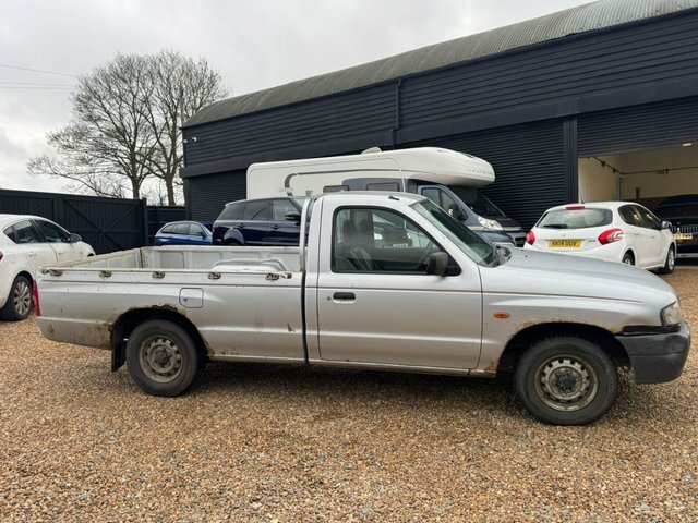 Mazda B2500 2.5 Td Single Cab White #3