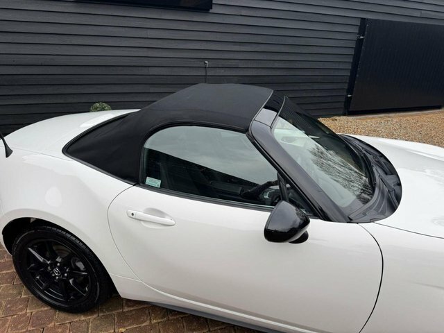 Mazda MX-5 Skyactiv-g Se-l Nav Convertible FJ19XKA White #6