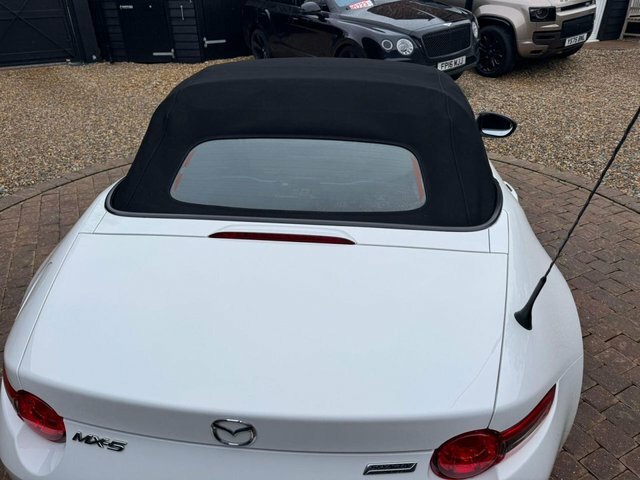 Mazda MX-5 Skyactiv-g Se-l Nav Convertible FJ19XKA White #5