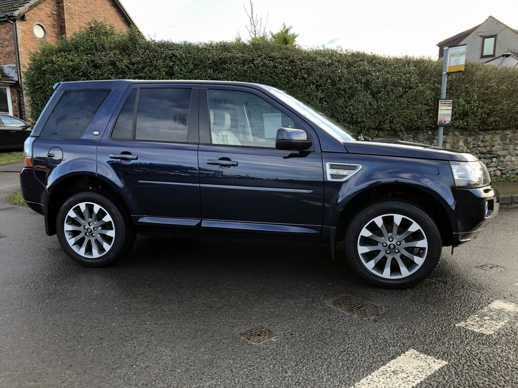 Land Rover Freelander 2 Estate 2.2 Sd4 Metropolis Turbo - OY64WVD Blue #2