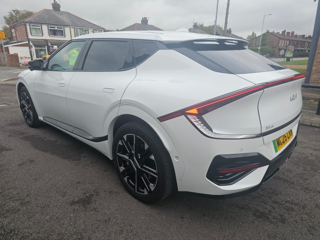 Kia EV6 Gt-line S MC25LKN White #5