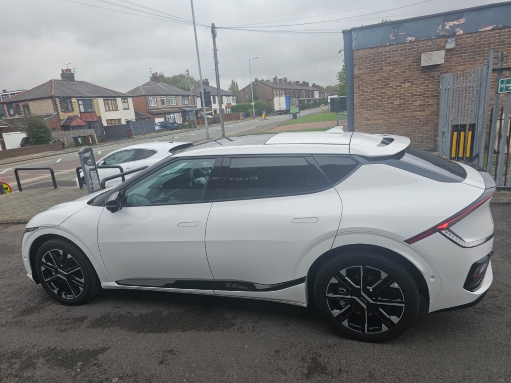 Kia EV6 Gt-line S MC25LKN White #6