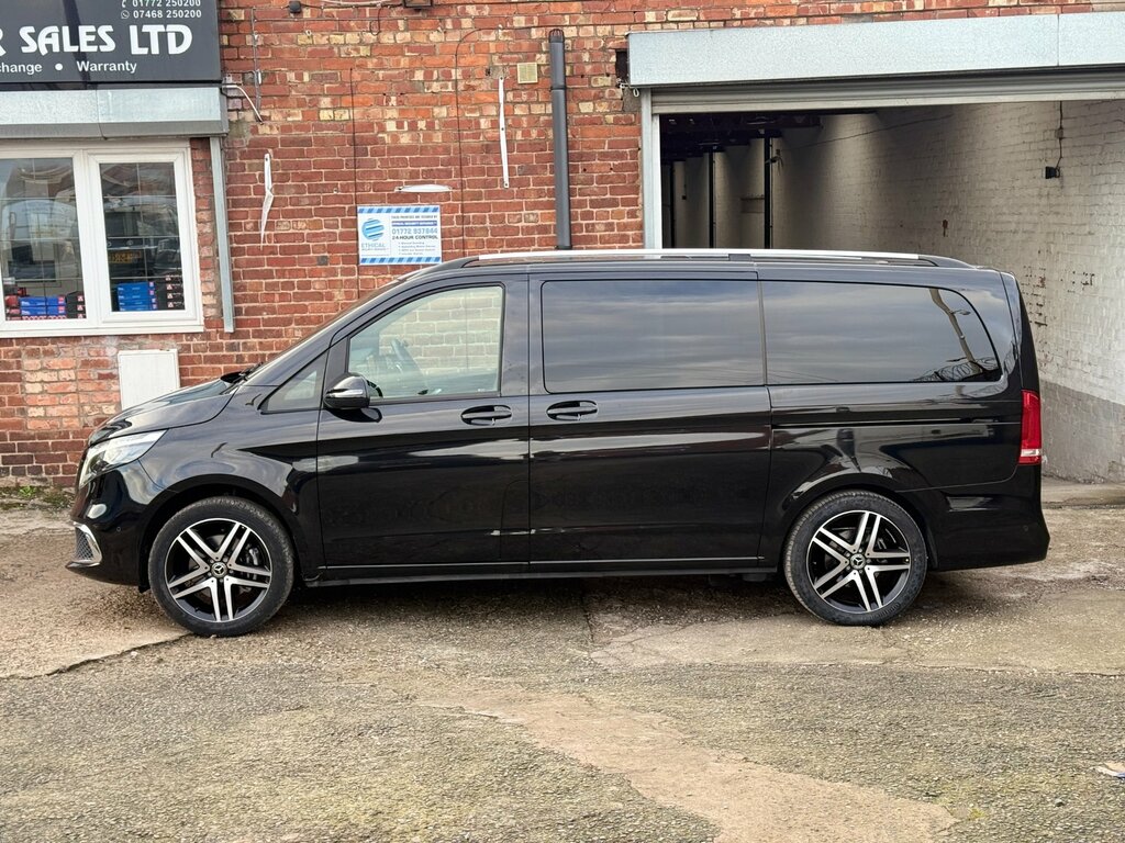 Mercedes-Benz V Class 2.0 V220d Sport Mpv G-tronic Euro 6 S Black #4