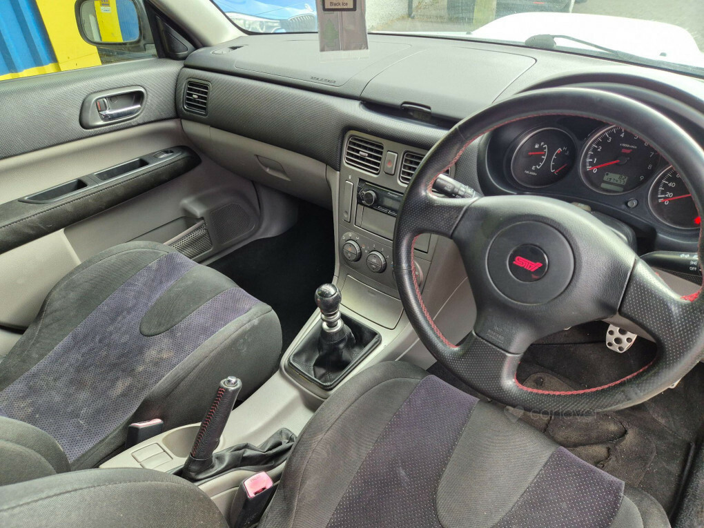 Subaru Forester 2.5 Sti  #4