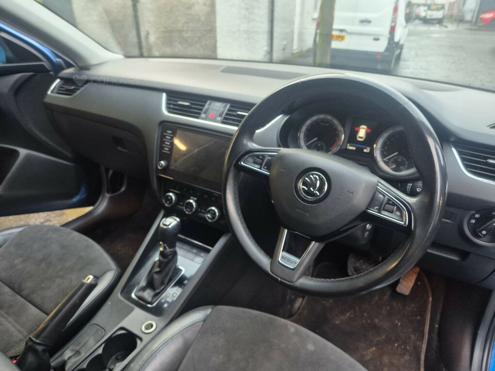 Skoda Octavia 2.0 Tdi Scout Dsg 4Wd Euro 6 Ss PX67LPP #5