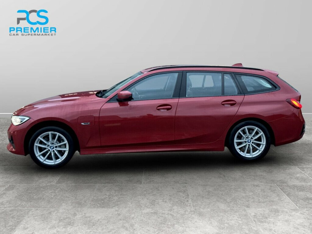 BMW 3 Series 330E Se Pro FP22LYK Red #5
