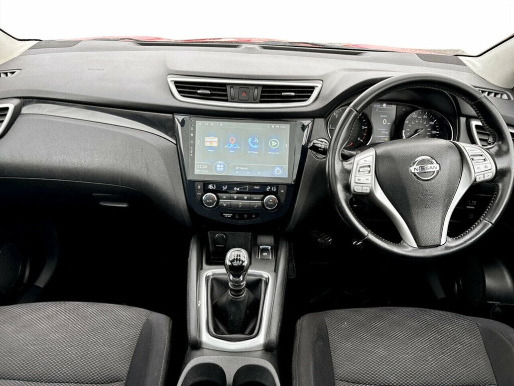 Nissan Qashqai Dci N-connecta WO17LZA Red #6