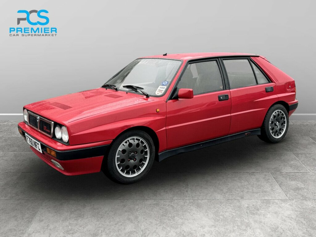 Lancia Delta 2.0 Integrale 16V Red #15