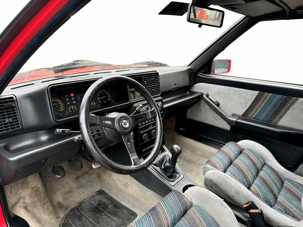 Lancia Delta 2.0 Integrale 16V Red #11