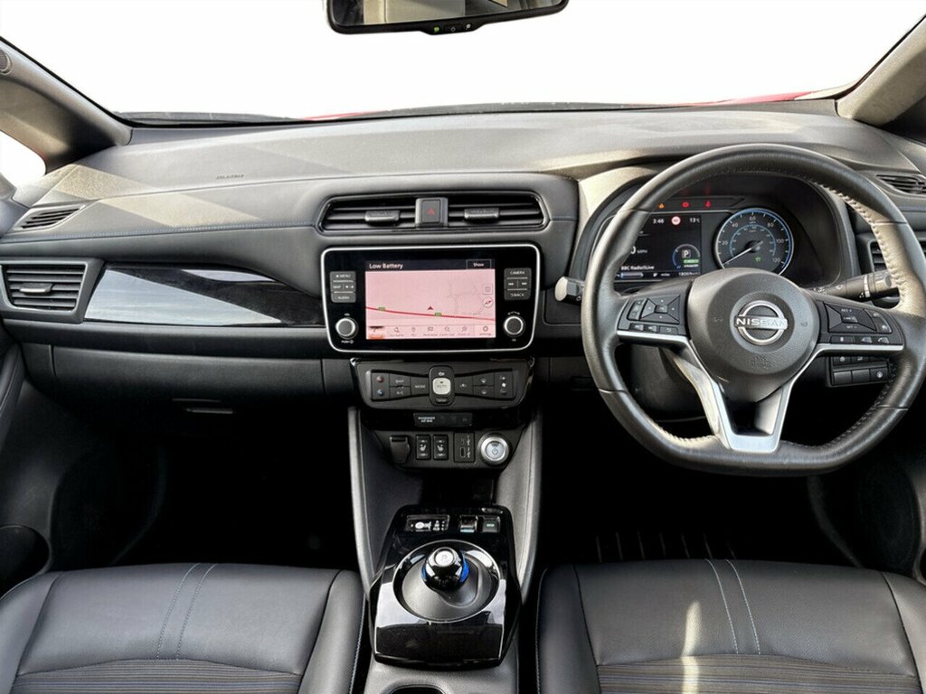 Nissan Leaf N-connecta DY72RXX Red #6