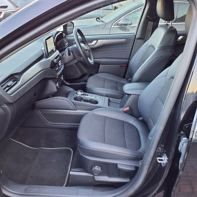 Ford Kuga 1.5 Ecoblue Titanium Edition Suv E SB71GSY Black #4
