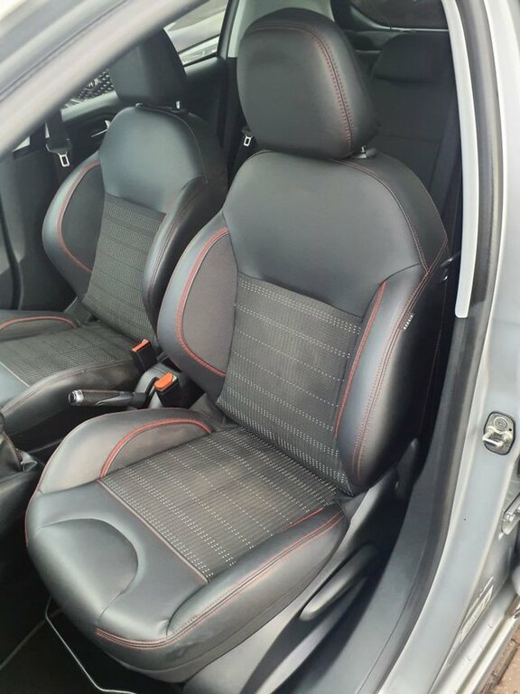Peugeot 208 1.6 Bluehdi Gt Line Hatchback Eu Silver #5