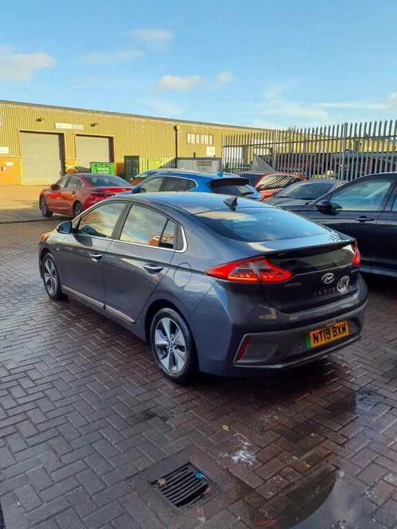 Hyundai Ioniq 28Kwh Premium Se Hatchback 120 Grey #6