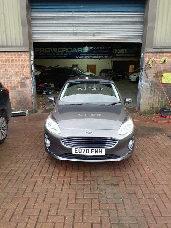 Ford Fiesta 1.0T Ecoboost Titanium Hatchback EO70ENH Grey #2