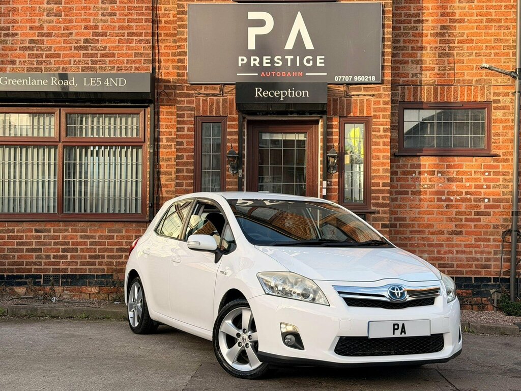 Toyota Auris 1.8 Vvt-h T4 Cvt Euro 5 Ss White