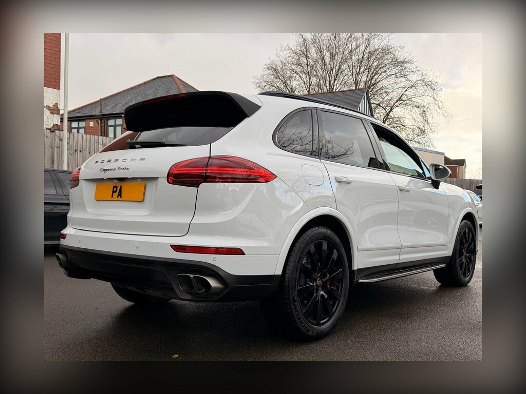 Porsche Cayenne 4.8T V8 Turbo Tiptronics 4Wd Euro 6 Ss White #2