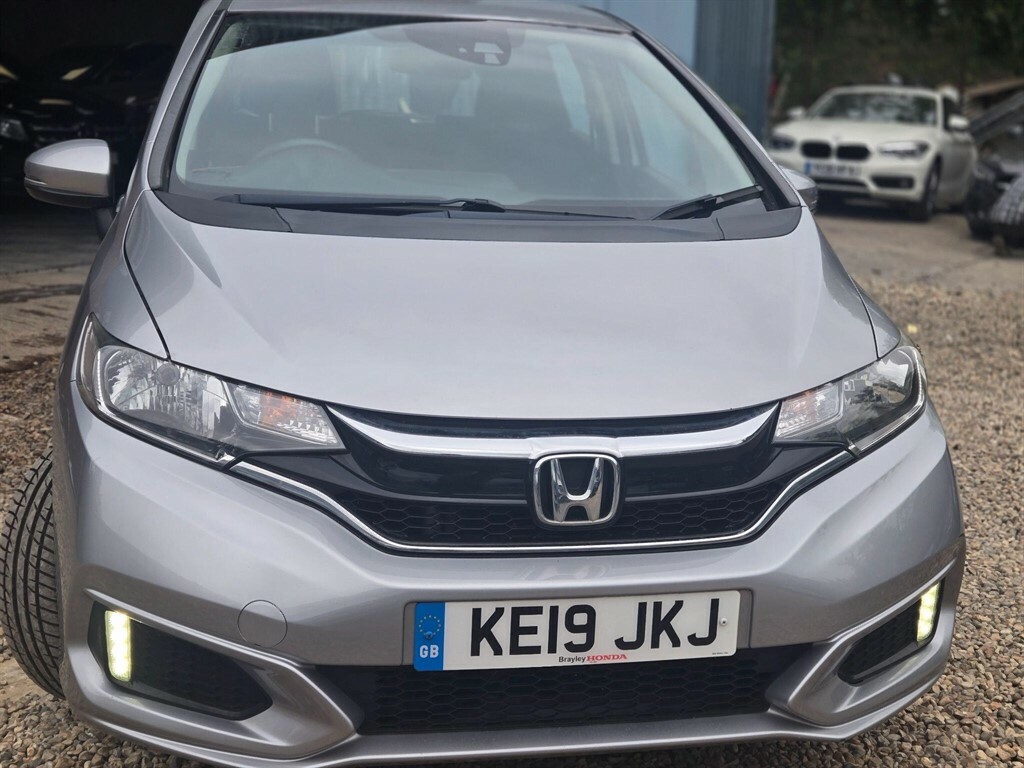 Honda Jazz 1.3 L 1.3 I-vtec S Euro 6 Ss Silver