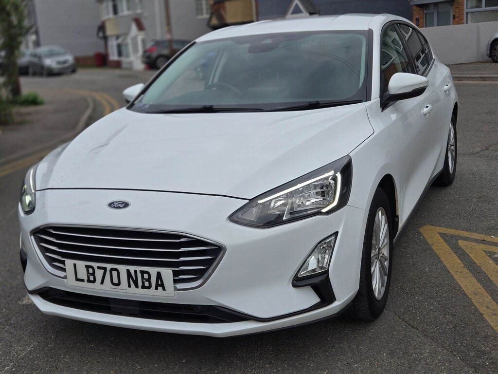 Ford Focus 1.0 L 1.0T Ecoboost Titanium Euro 6 Ss LB70NBA White #3