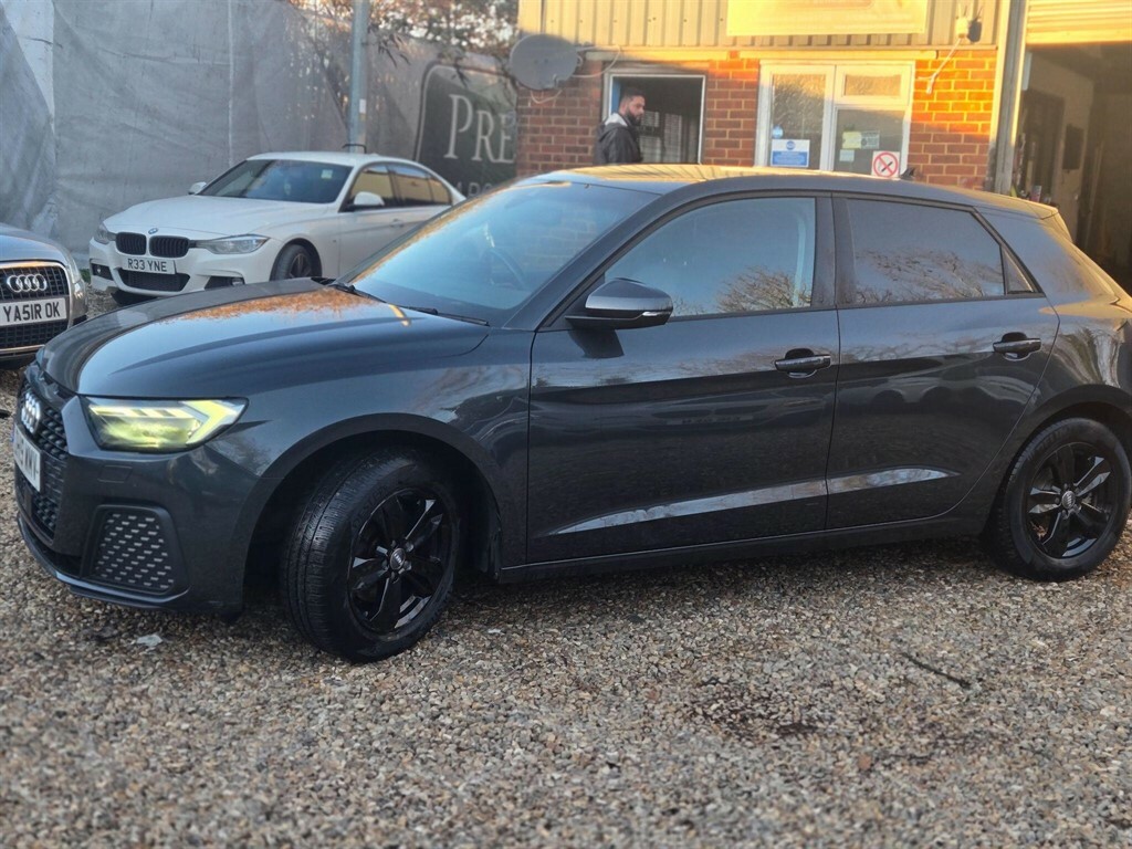 Audi A1 1.0 L 1.0 Tfsi 30 Se Sportback Euro 6 Ss DH19WMV Grey #6