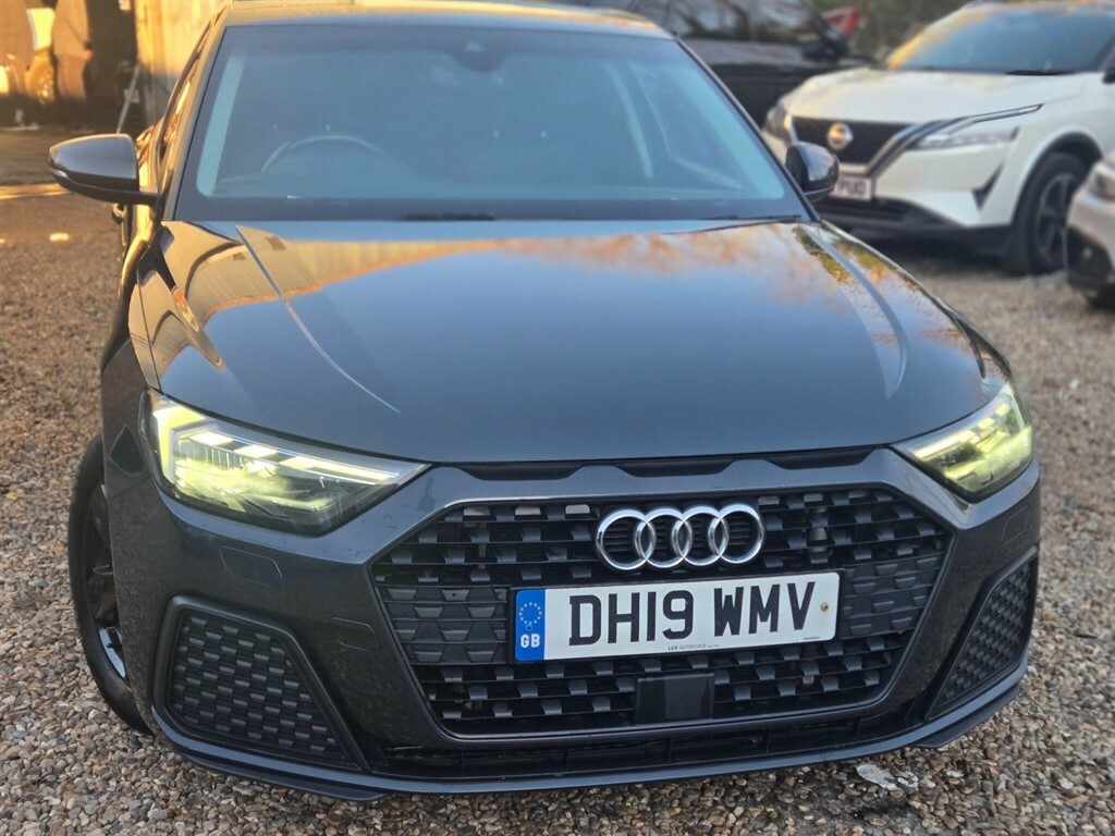Audi A1 1.0 L 1.0 Tfsi 30 Se Sportback Euro 6 Ss DH19WMV Grey #2