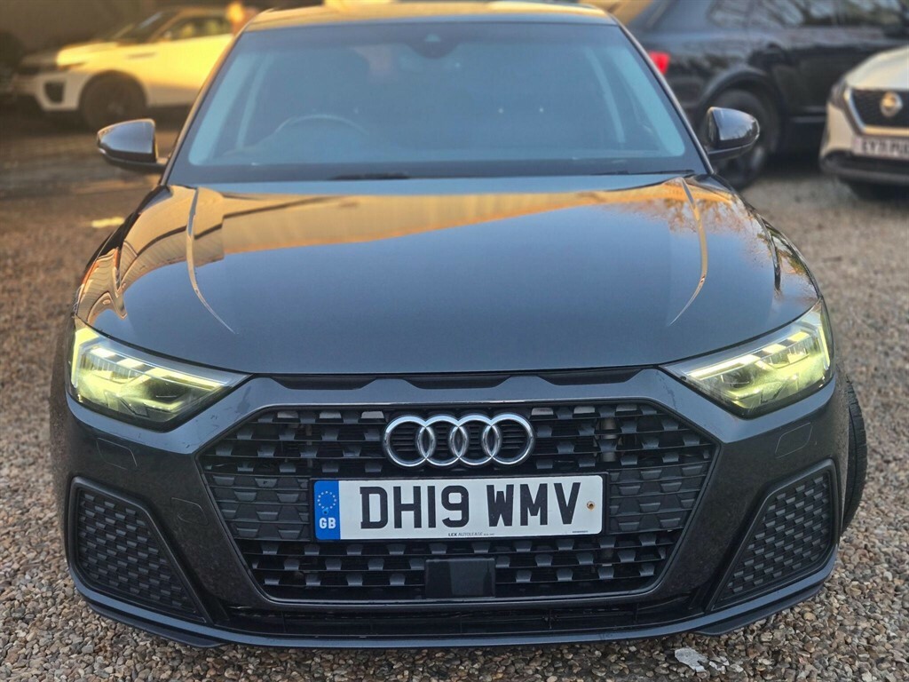 Audi A1 1.0 L 1.0 Tfsi 30 Se Sportback Euro 6 Ss DH19WMV Grey #3