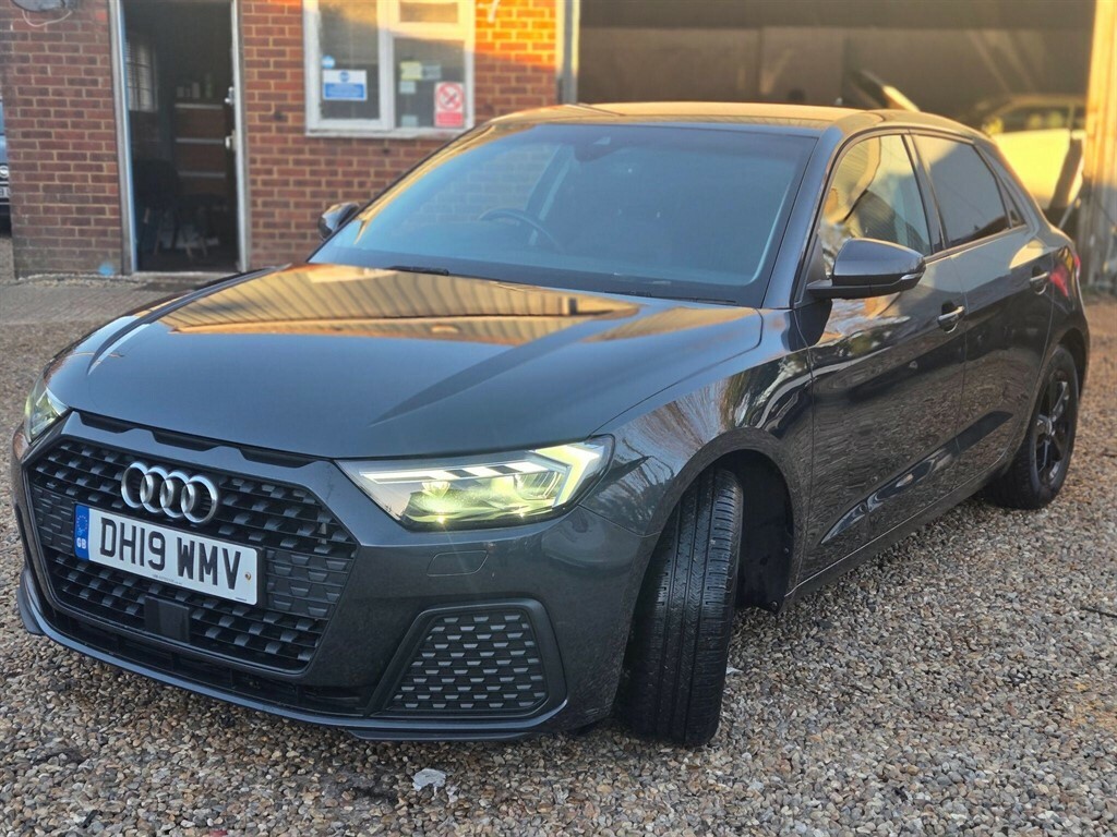 Audi A1 1.0 L 1.0 Tfsi 30 Se Sportback Euro 6 Ss DH19WMV Grey #5