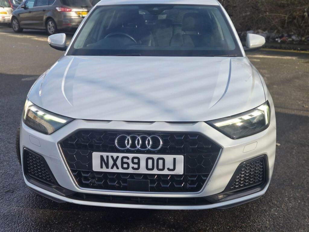 Audi A1 1.0 L 1.0 Tfsi 30 Sport Sportback Euro 6 Ss NX69OOJ White #5
