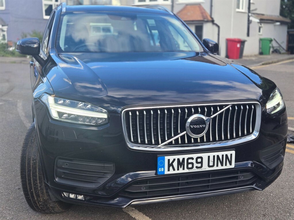 Volvo XC90 2.0 L 2.0 T5 Momentum Pro 4Wd Euro 6 Ss Black