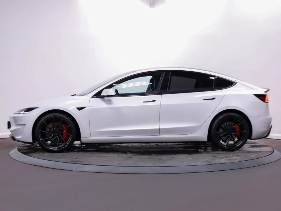 Tesla Model 3 Dual Motor Performance Saloon LD74OOU White #4