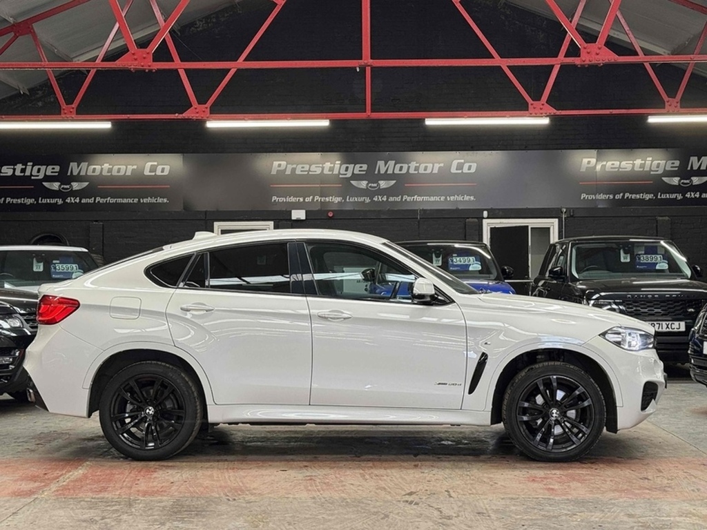 BMW X6 30D M Sport VU17OAH White #3