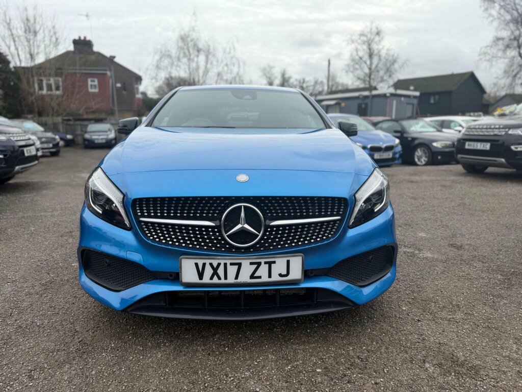 Mercedes-Benz A Class 2.1 A200d Amg Line Premium Euro 6 Ss VX17ZTJ Blue #2