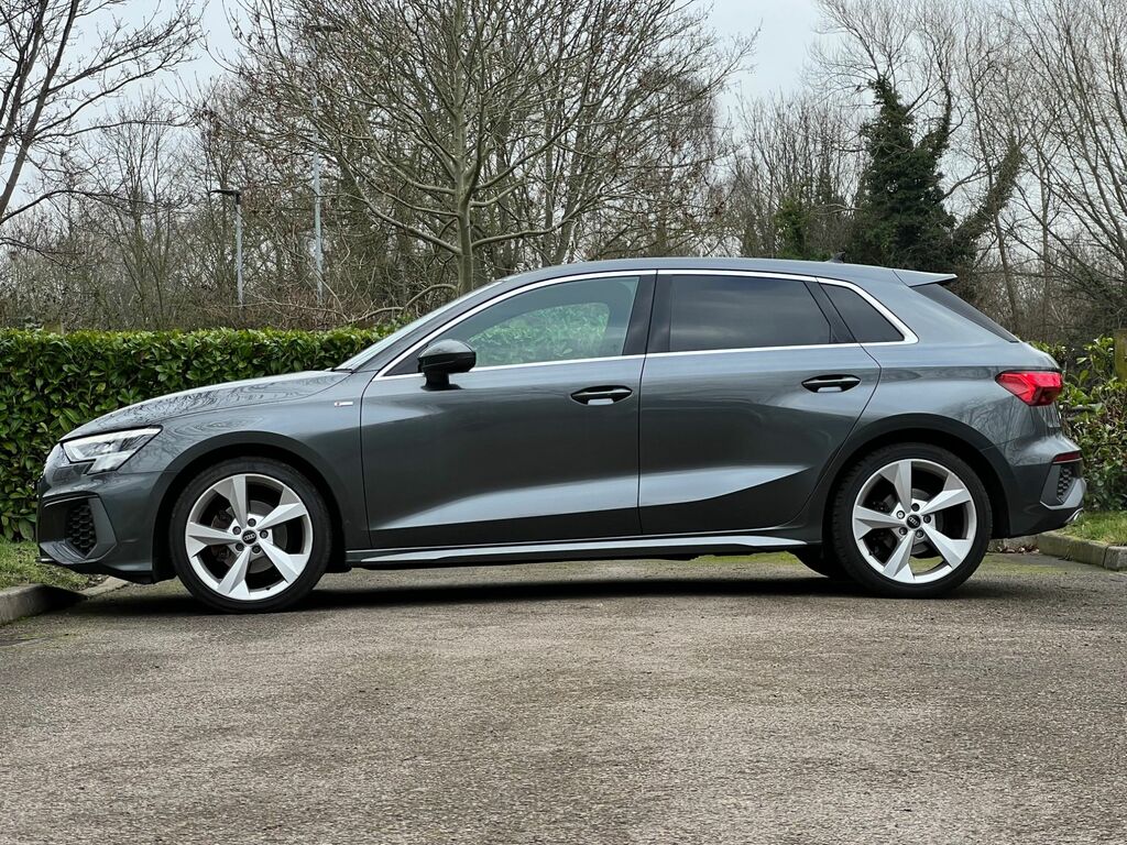 Audi A3 2023 1.5 Tfsi Sport Sportback Eu Grey #6