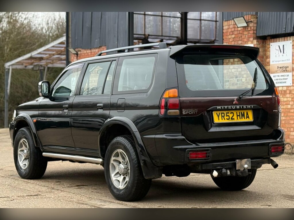Mitsubishi Shogun Sport 3.0 V6 Elegance Red #5