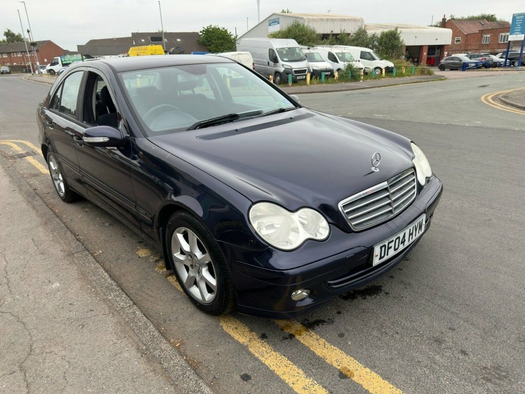 Mercedes-Benz C Class 2.1L Avantgarde Se Black #4
