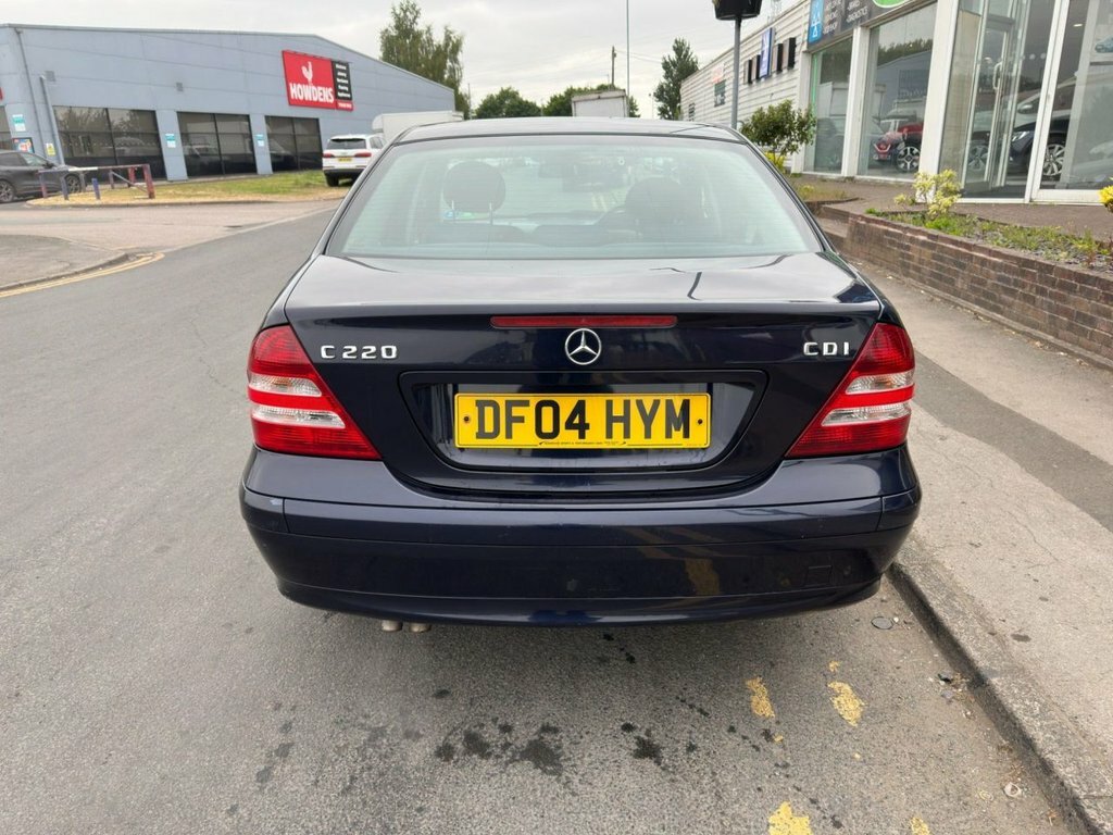 Mercedes-Benz C Class 2.1L Avantgarde Se Black #6