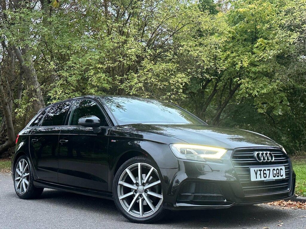 Audi A3 Hatchback 1.5 Tfsi Cod Black Edition Sportback Eur Black