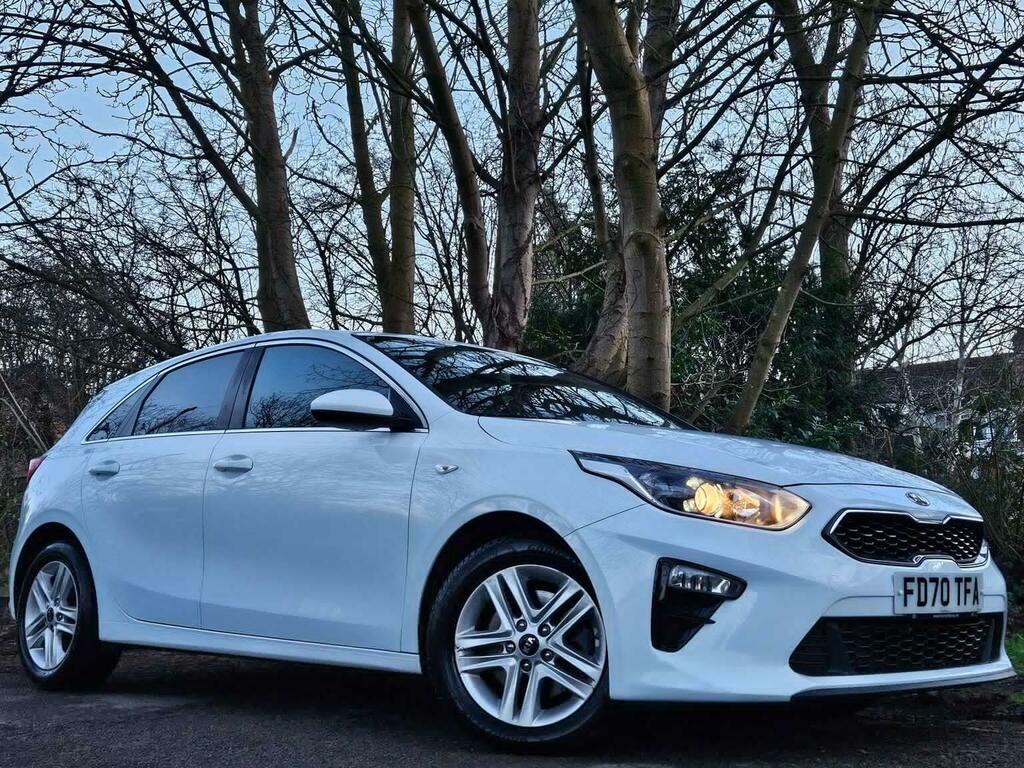 Kia Ceed Hatchback 1.0 T-gdi Eco 2 Euro 6 Ss 20207 White