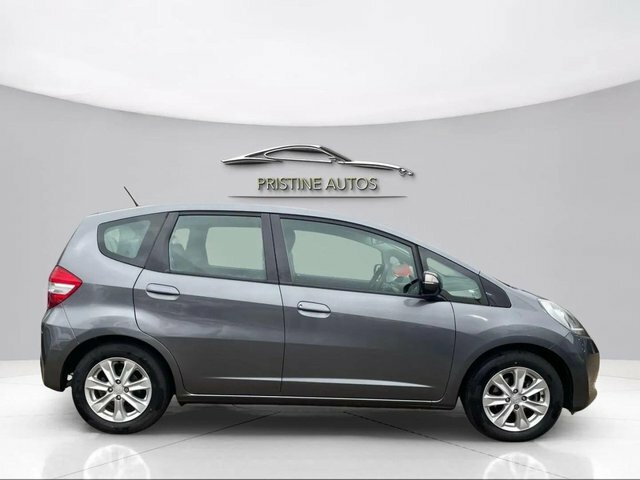 Honda Jazz 2012 1.4 I-vtec Es Hatchback Cvt Euro 5 Grey #3
