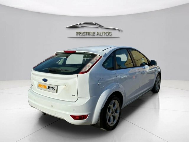 Ford Focus 2011 1.6 Sport Hatchback 159 G SK61KHP White #5