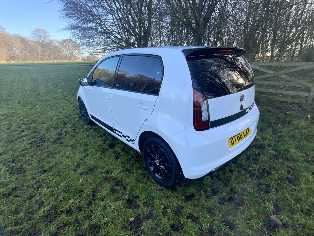 Skoda 1.0I Se White #6