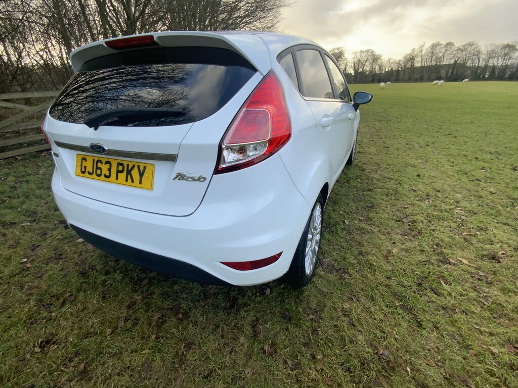 Ford Fiesta 1.0 Titanium Hatchback GJ63PKY White #6