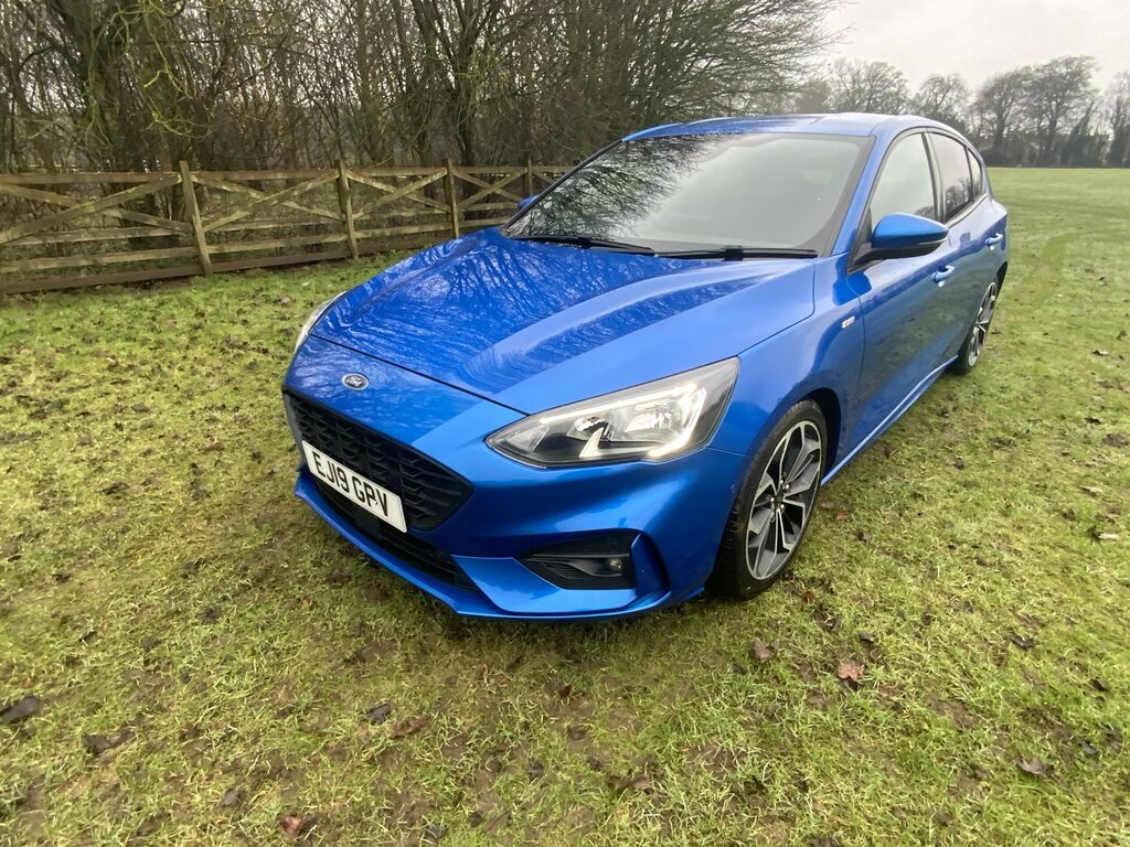 Ford Focus St-line X Tdci Hatchback Blue
