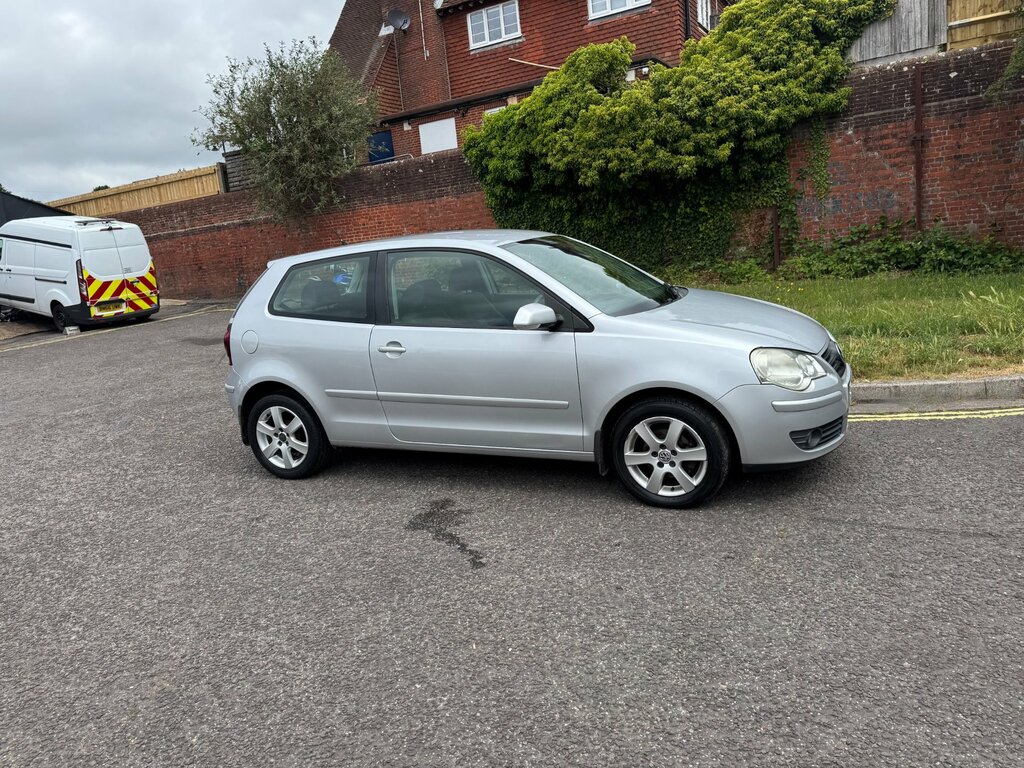 Volkswagen Polo Match 3-Door XLZ1683 Silver #2