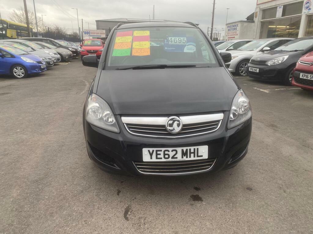 Vauxhall Zafira 1.6 16V Exclusiv Euro 5 Black #2