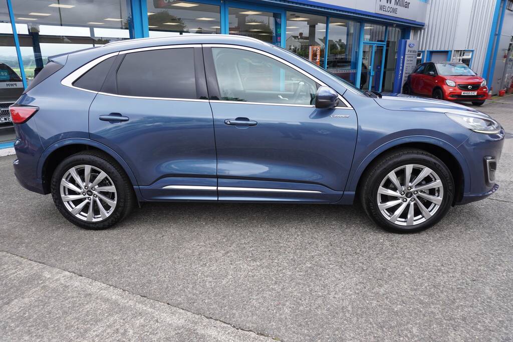 Ford Kuga 1.5 Ecoboost 150 Vignale CN21RYT Blue #2