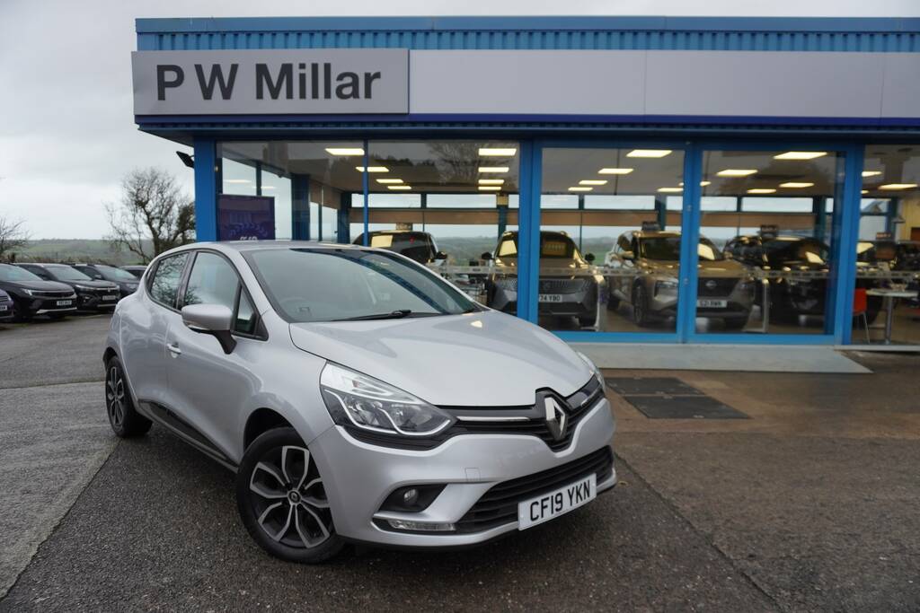Renault Clio 1.5 Dci Play Hatchback Euro 6 S Silver