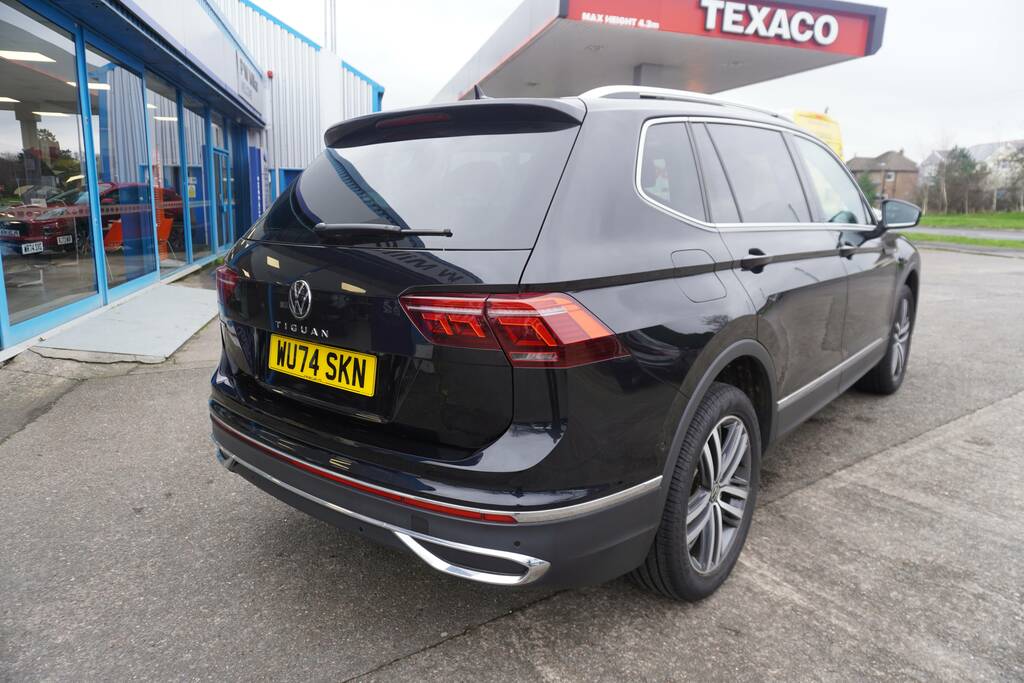 Volkswagen Tiguan Allspace 1.5 Tsi Elegance Dsg Euro 6 Ss 5Dr, 7 Seats WU74SKN Black #3