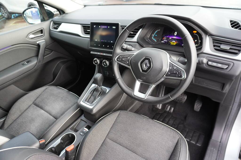Renault Captur 1.6 E-tech Techno Euro 6 Ss DC73XSE Grey #4