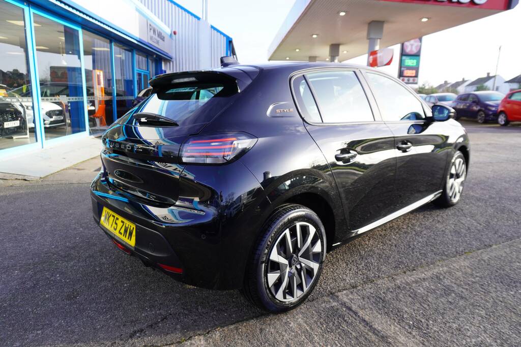 Peugeot 208 1.2 Puretech Style Euro 6 Ss WK75ZWW Black #3